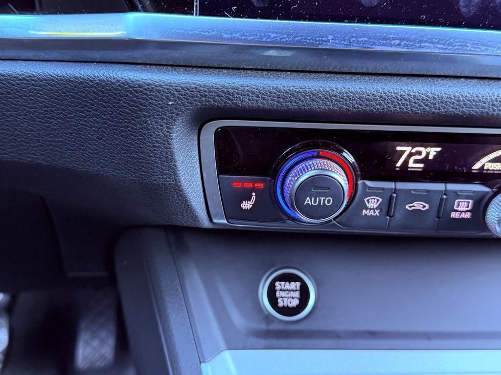 2021 Audi Q3 Premium quattro