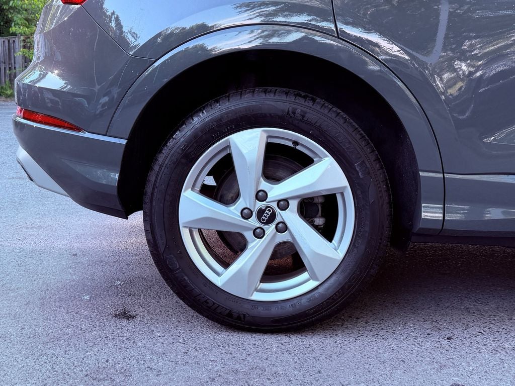 2021 Audi Q3 Premium quattro