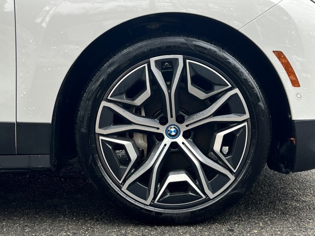 2022 BMW iX xDrive50