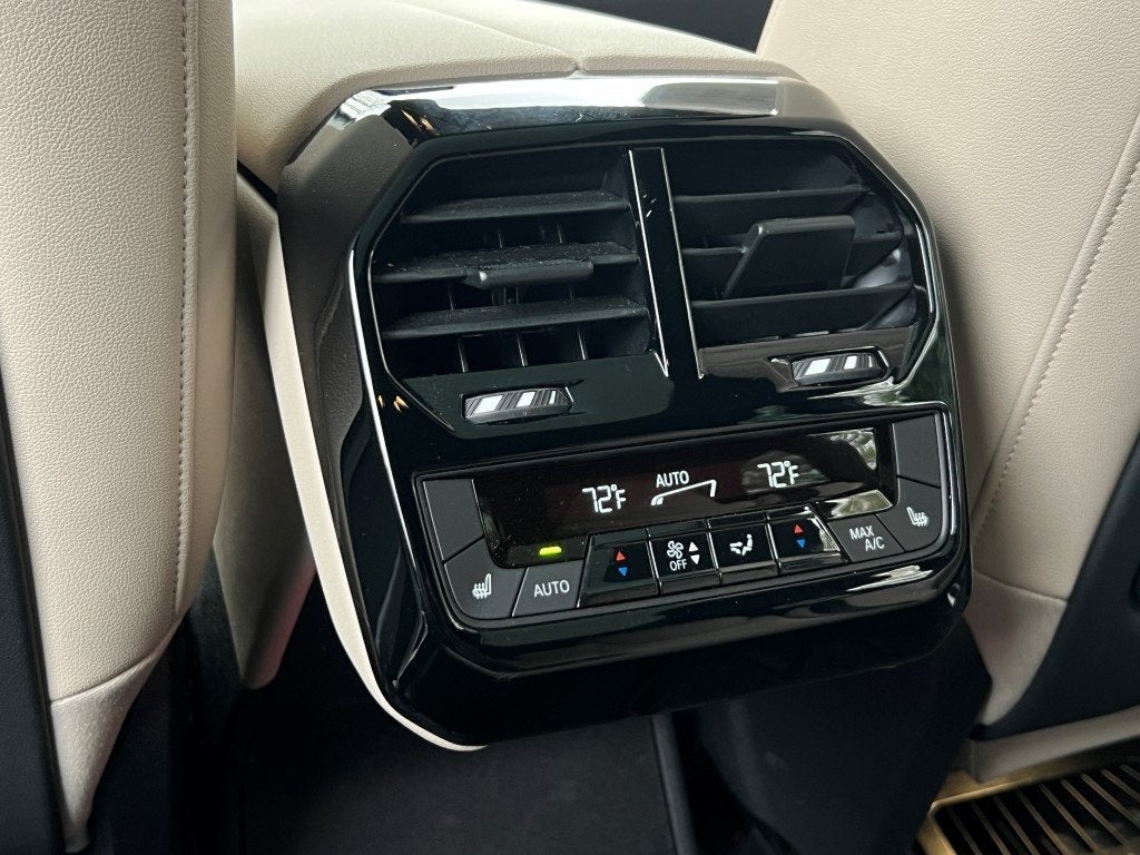 2022 BMW iX xDrive50