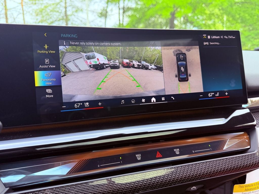 2026 BMW 5 Series 550e xDrive