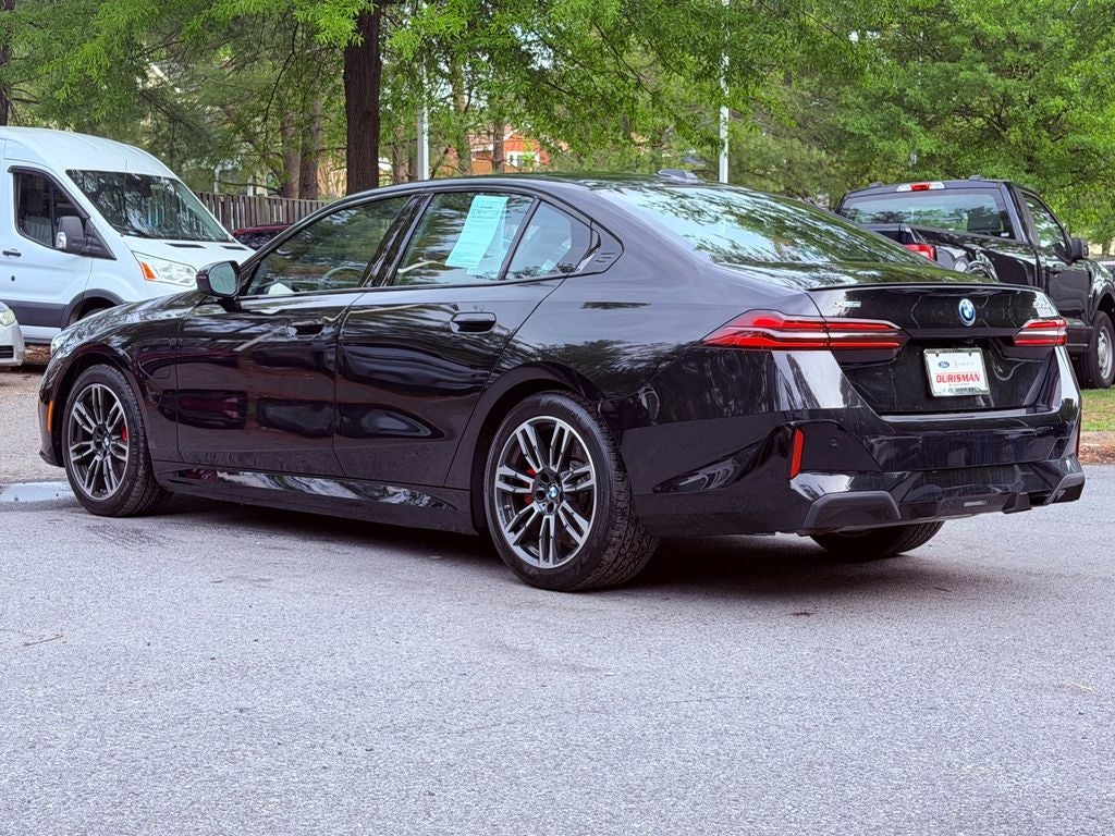 2026 BMW 5 Series 550e xDrive