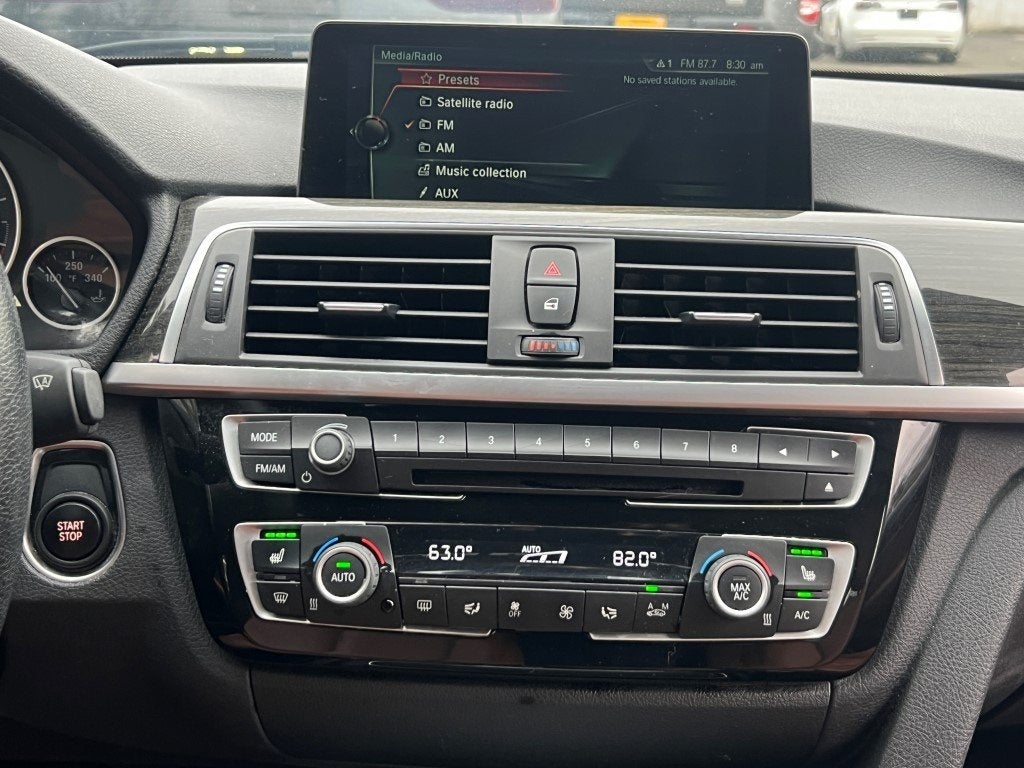 2017 BMW 3 Series 330e iPerformance