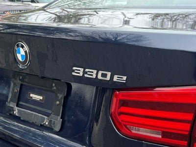 2017 BMW 3 Series 330e iPerformance