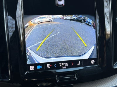 2022 Volvo XC60 B6 Inscription
