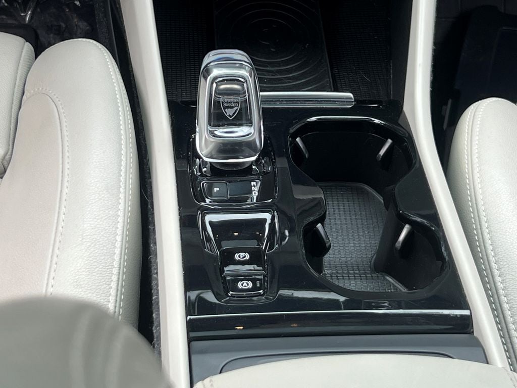 2019 Volvo XC40 T5 Inscription