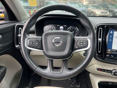2019 Volvo XC40 T5 Inscription
