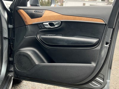 2019 Volvo XC90 T6 Inscription