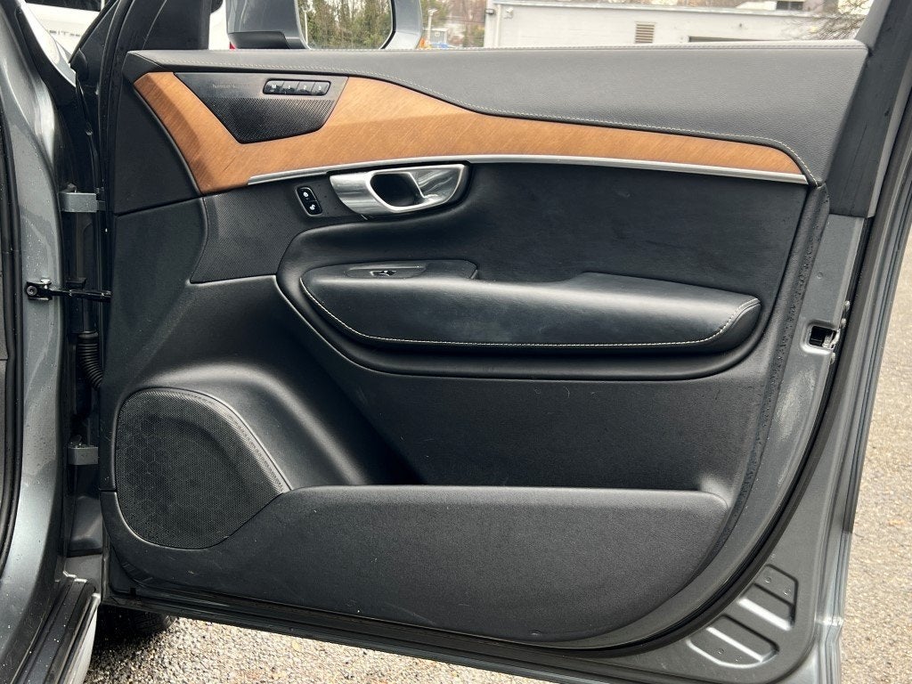 2019 Volvo XC90 T6 Inscription