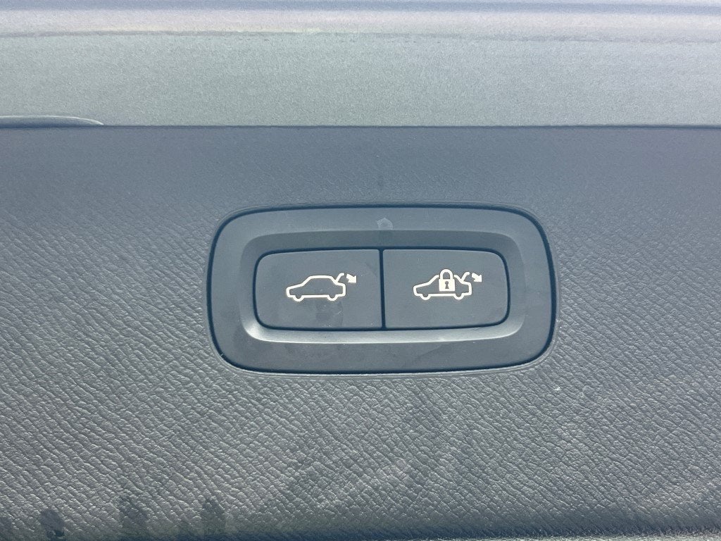 2019 Volvo XC90 T6 Inscription