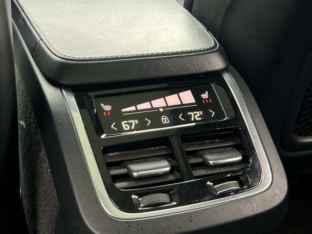 2019 Volvo XC90 T6 Inscription