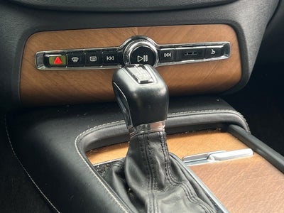 2019 Volvo XC90 T6 Inscription