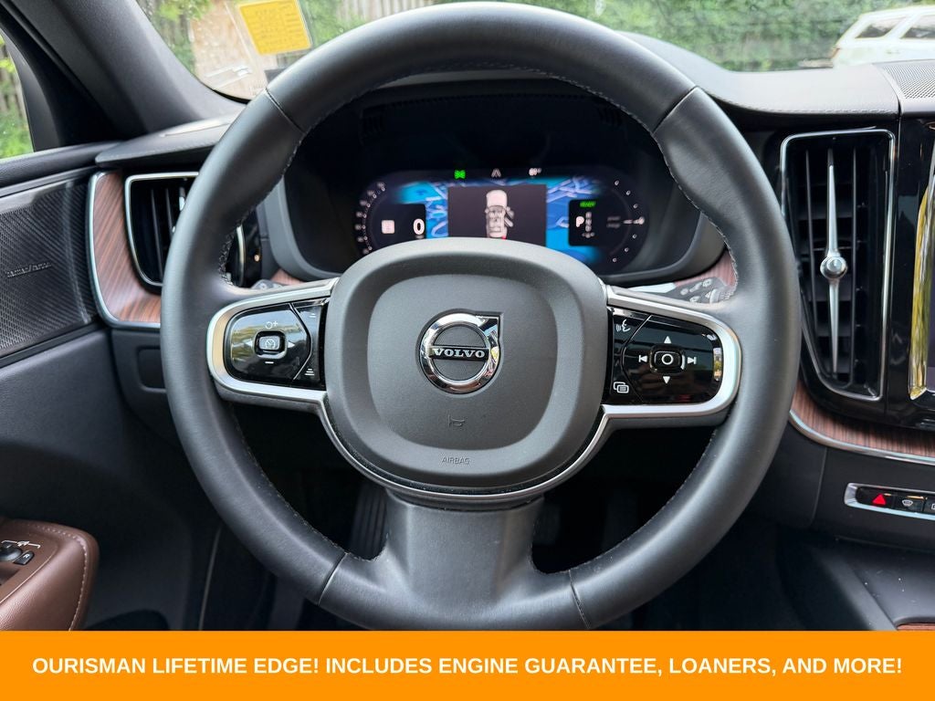 2023 Volvo XC60 Recharge Plug-In Hybrid Ultimate