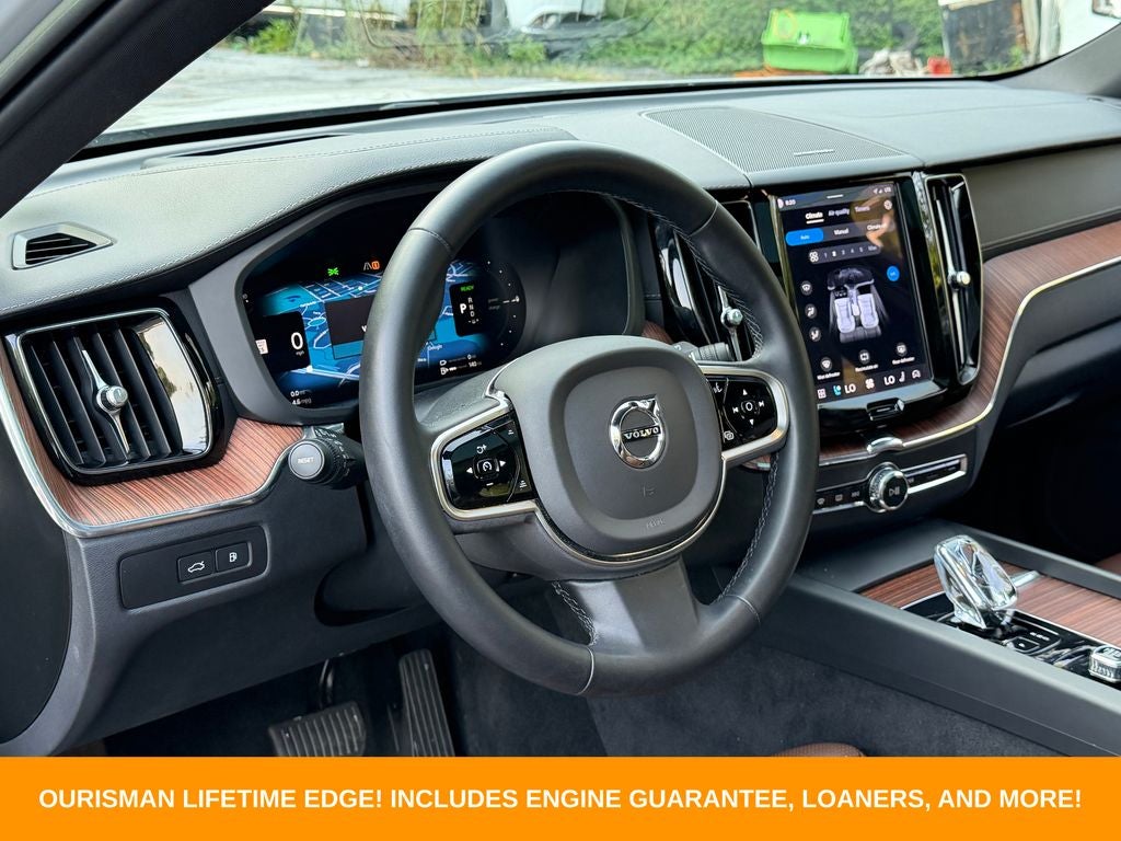 2023 Volvo XC60 Recharge Plug-In Hybrid Ultimate