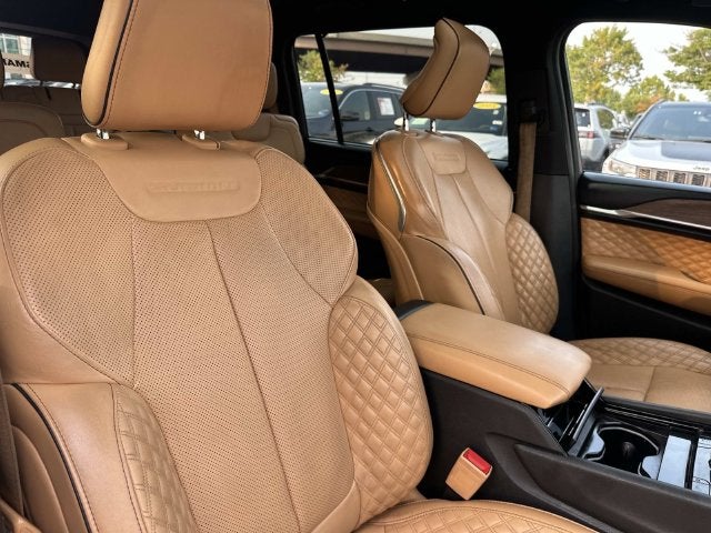 2023 Jeep Grand Cherokee L Summit