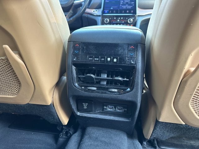 2023 Jeep Grand Cherokee L Summit