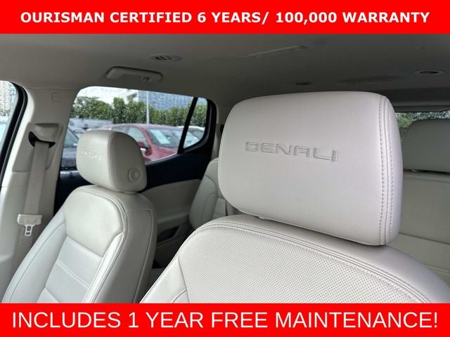 2023 GMC Acadia Denali