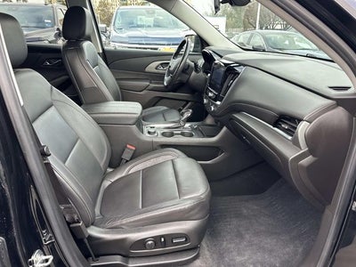 2021 Chevrolet Traverse LT Leather
