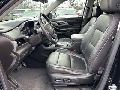2021 Chevrolet Traverse LT Leather