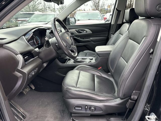 2021 Chevrolet Traverse LT Leather