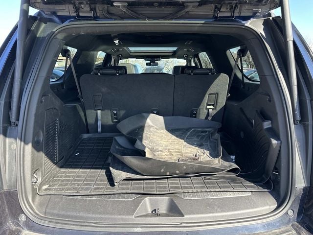 2022 Chevrolet Suburban RST