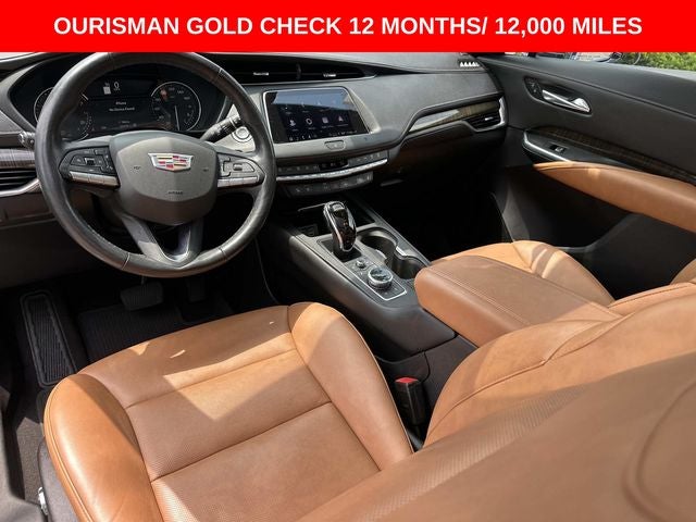 2021 Cadillac XT4 Premium Luxury
