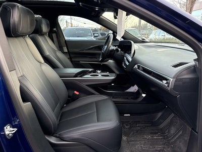 2024 Cadillac LYRIQ Sport