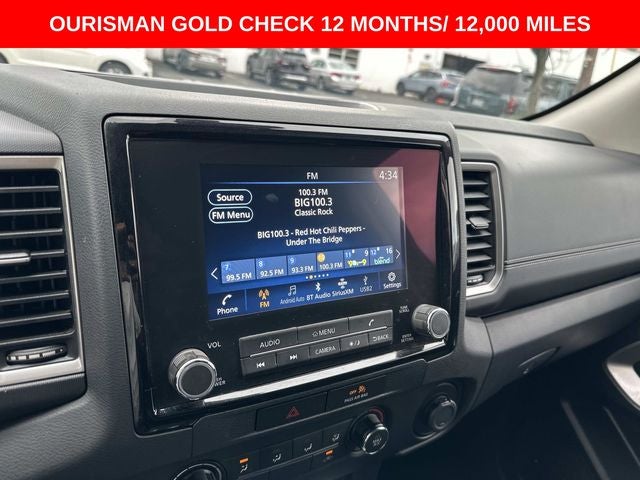2022 Nissan Frontier SV