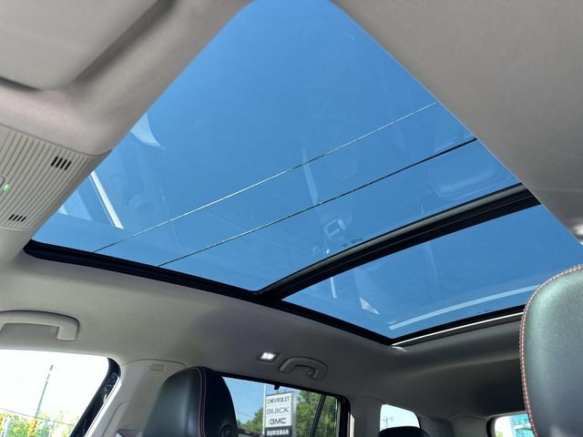 2024 Volkswagen Atlas 2.0T Peak Edition SEL