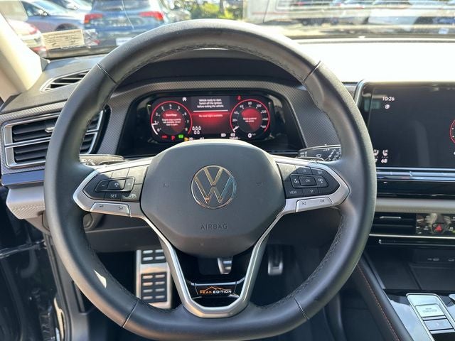 2024 Volkswagen Atlas 2.0T Peak Edition SEL