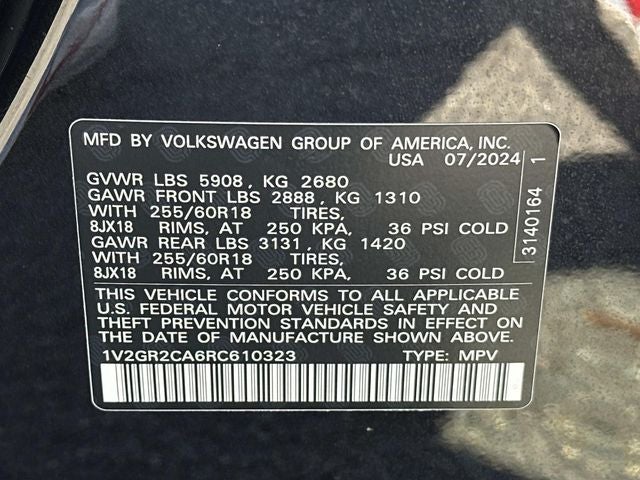 2024 Volkswagen Atlas 2.0T Peak Edition SEL