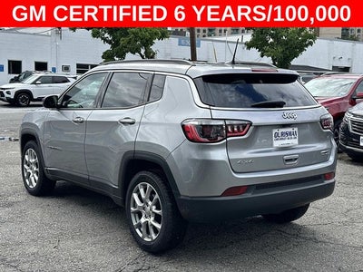 2022 Jeep Compass Latitude Lux