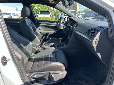 2018 Volkswagen Golf GTI 2.0T SE