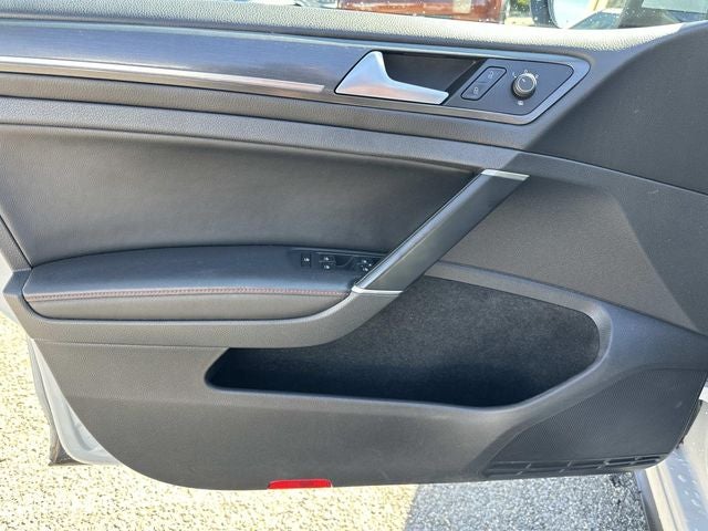 2018 Volkswagen Golf GTI 2.0T SE