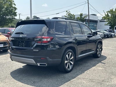 2025 Honda Pilot Touring