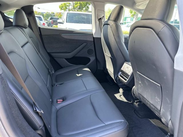 2026 Tesla Model Y Base