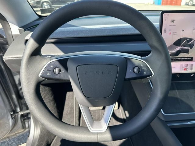 2026 Tesla Model Y Base