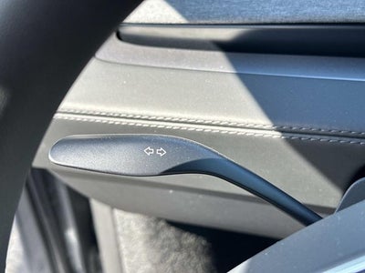 2026 Tesla Model Y Base