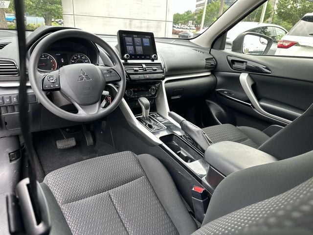 2023 Mitsubishi Eclipse Cross LE