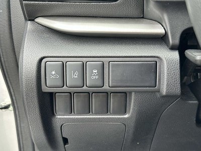 2023 Mitsubishi Eclipse Cross LE