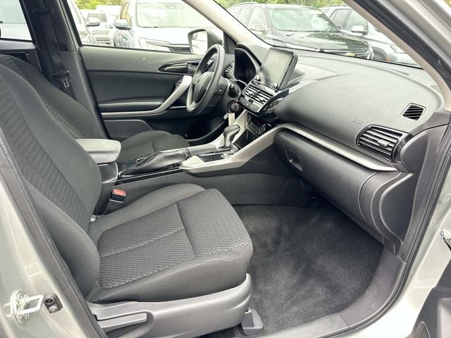 2023 Mitsubishi Eclipse Cross LE