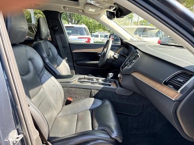 2019 Volvo XC90 T6 Inscription