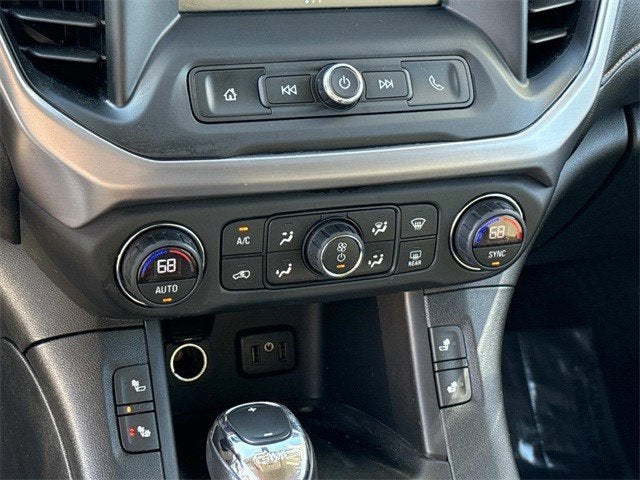 2019 GMC Acadia SLE-2