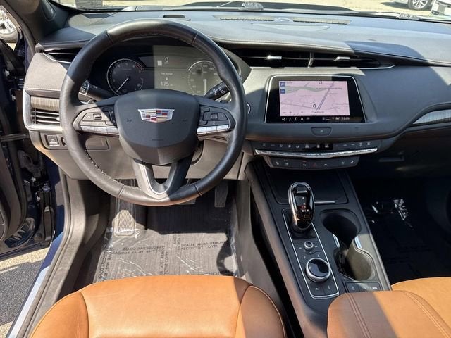 2021 Cadillac XT4 Premium Luxury