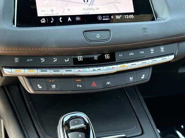 2021 Cadillac XT4 Premium Luxury