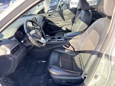 2020 Nissan Altima 2.5 SR