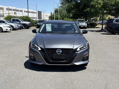 2022 Nissan Altima 2.5 SR