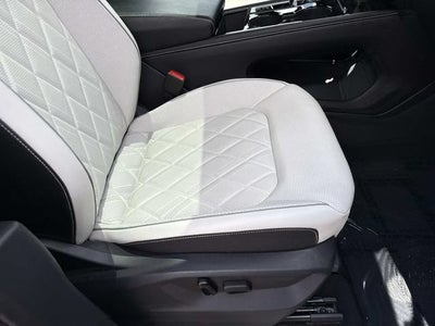 2024 Volkswagen Atlas Cross Sport 2.0T SEL Premium R-Line
