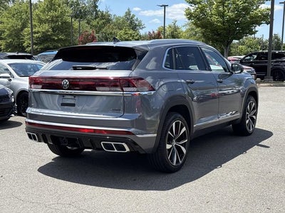 2024 Volkswagen Atlas Cross Sport 2.0T SEL Premium R-Line