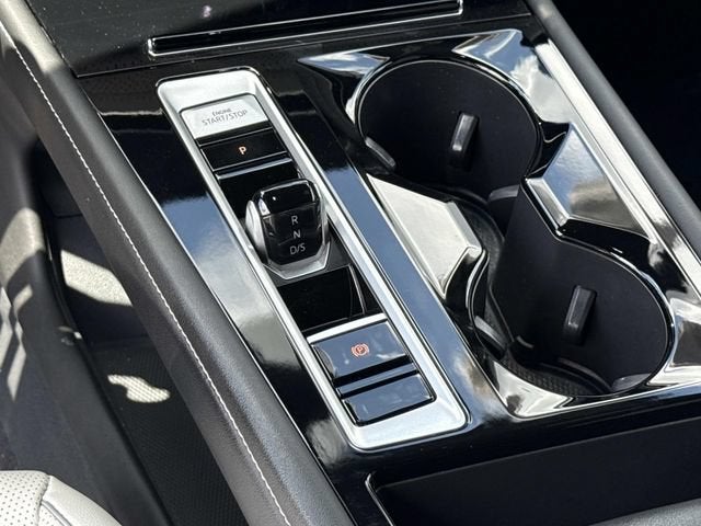 2024 Volkswagen Atlas Cross Sport 2.0T SEL Premium R-Line
